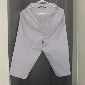 Pale lavender capris